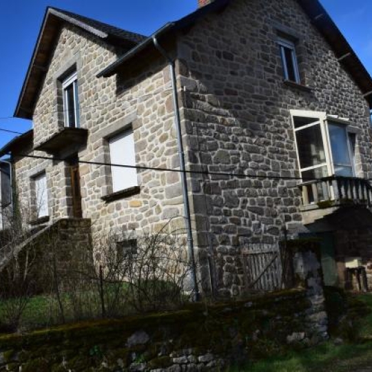  AGENCE DORDOGNE VALLEE : Maison / Villa | BASSIGNAC-LE-HAUT (19220) | 110 m2 | 59 950 € 
