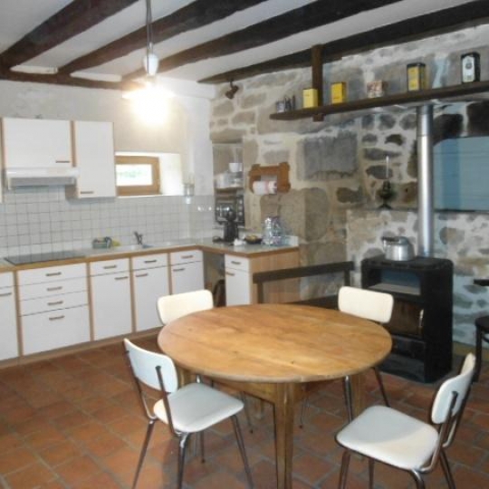  AGENCE DORDOGNE VALLEE : House | SAINT-JULIEN-AUX-BOIS (19220) | 150 m2 | 159 000 € 