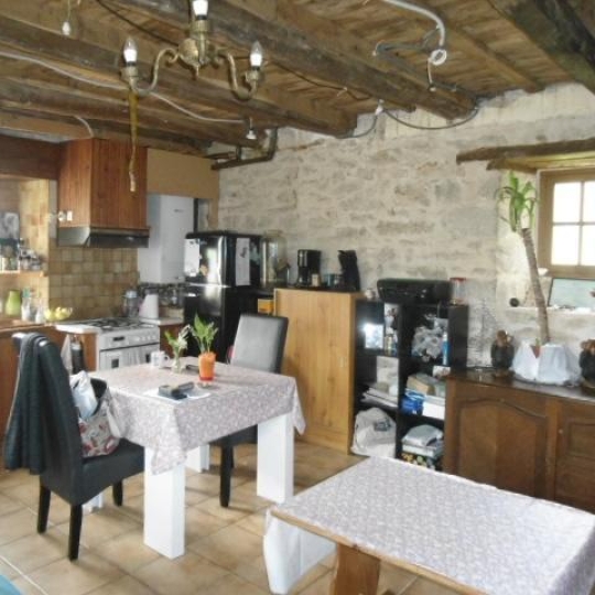  AGENCE DORDOGNE VALLEE : Maison / Villa | RILHAC-XAINTRIE (19220) | 70 m2 | 76 300 € 