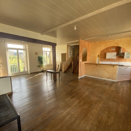 AGENCE DORDOGNE VALLEE : Appartement | ARGENTAT (19400) | 111.00m2 | 55 000 € 