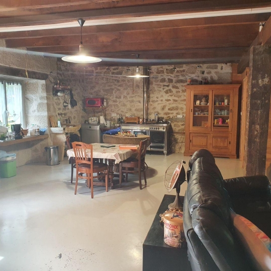  AGENCE DORDOGNE VALLEE : Domaines / Propriétés | SAINT-PRIVAT (19220) | 140 m2 | 283 500 € 