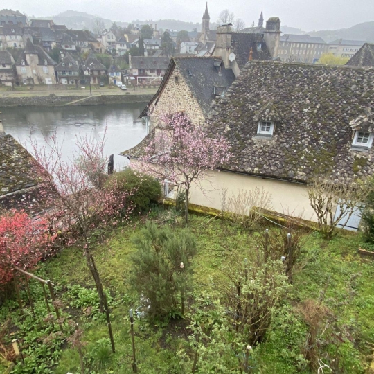  AGENCE DORDOGNE VALLEE : Maison / Villa | ARGENTAT (19400) | 117 m2 | 149 800 € 