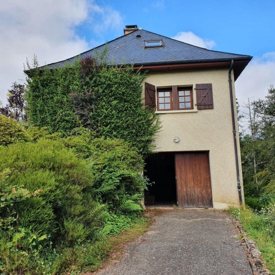  AGENCE DORDOGNE VALLEE : House | LA ROCHE-CANILLAC (19320) | 110 m2 | 128 400 € 