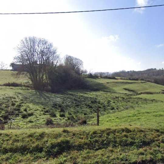 AGENCE DORDOGNE VALLEE : Ground | NEUVILLE (19380) | 2366.00m2 | 18 000 € 