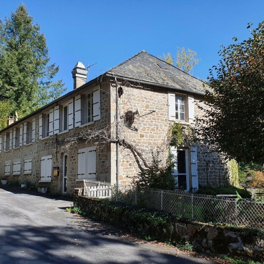  AGENCE DORDOGNE VALLEE : Domaines / Propriétés | SAINT-MERD-DE-LAPLEAU (19320) | 438 m2 | 278 250 € 