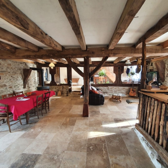  AGENCE DORDOGNE VALLEE : Maison / Villa | LE LONZAC (19470) | 205 m2 | 241 500 € 