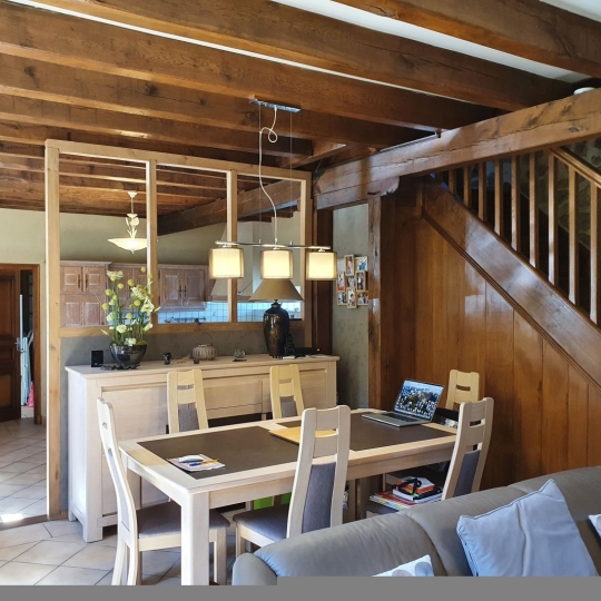  AGENCE DORDOGNE VALLEE : House | AURIAC (19220) | 105 m2 | 245 000 € 