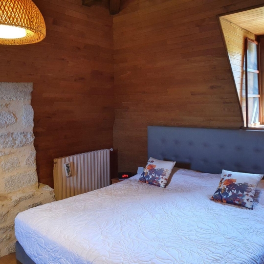  AGENCE DORDOGNE VALLEE : House | AURIAC (19220) | 105 m2 | 245 000 € 