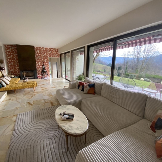  AGENCE DORDOGNE VALLEE : House | ARGENTAT-SUR-DORDOGNE (19400) | 240 m2 | 328 000 € 