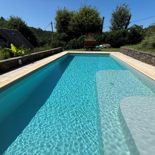  AGENCE DORDOGNE VALLEE : House | ARGENTAT-SUR-DORDOGNE (19400) | 240 m2 | 328 000 € 