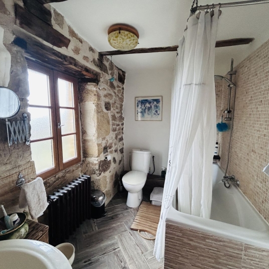  AGENCE DORDOGNE VALLEE : House | LOSTANGES (19500) | 176 m2 | 229 500 € 