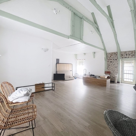  AGENCE DORDOGNE VALLEE : Building | ARGENTAT-SUR-DORDOGNE (19400) | 112 m2 | 141 000 € 