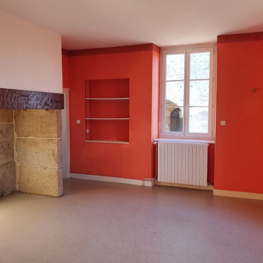  AGENCE DORDOGNE VALLEE : House | ALBUSSAC (19380) | 169 m2 | 123 000 € 