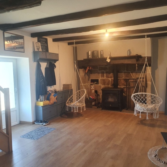  AGENCE DORDOGNE VALLEE : House | SAINT-JULIEN-AUX-BOIS (19220) | 85 m2 | 181 000 € 