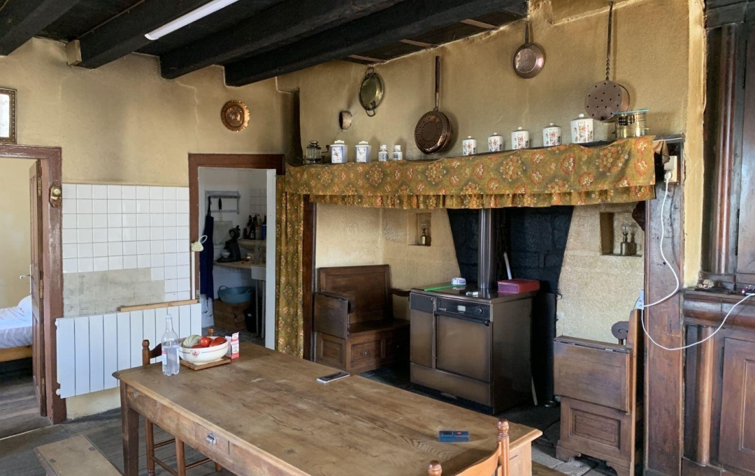 AGENCE DORDOGNE VALLEE : House | RILHAC-XAINTRIE (19220) | 92 m2 | 54 500 € 