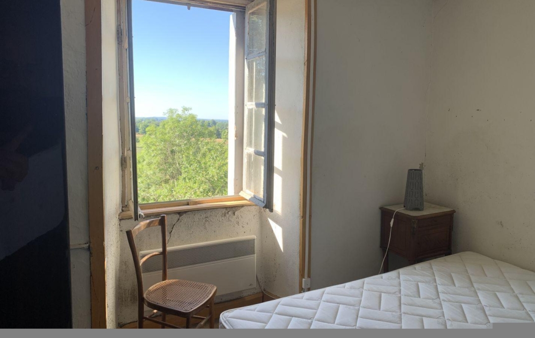 AGENCE DORDOGNE VALLEE : House | RILHAC-XAINTRIE (19220) | 92 m2 | 54 500 € 
