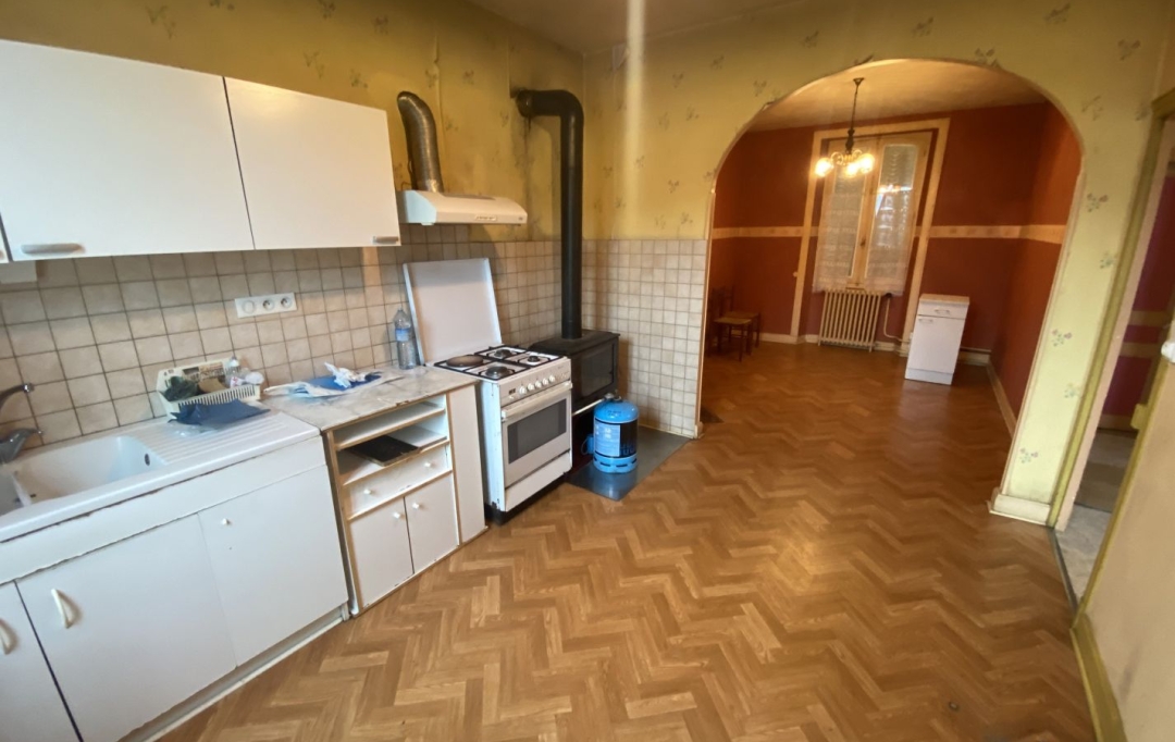 AGENCE DORDOGNE VALLEE : Maison / Villa | ARGENTAT-SUR-DORDOGNE (19400) | 80 m2 | 108 000 € 