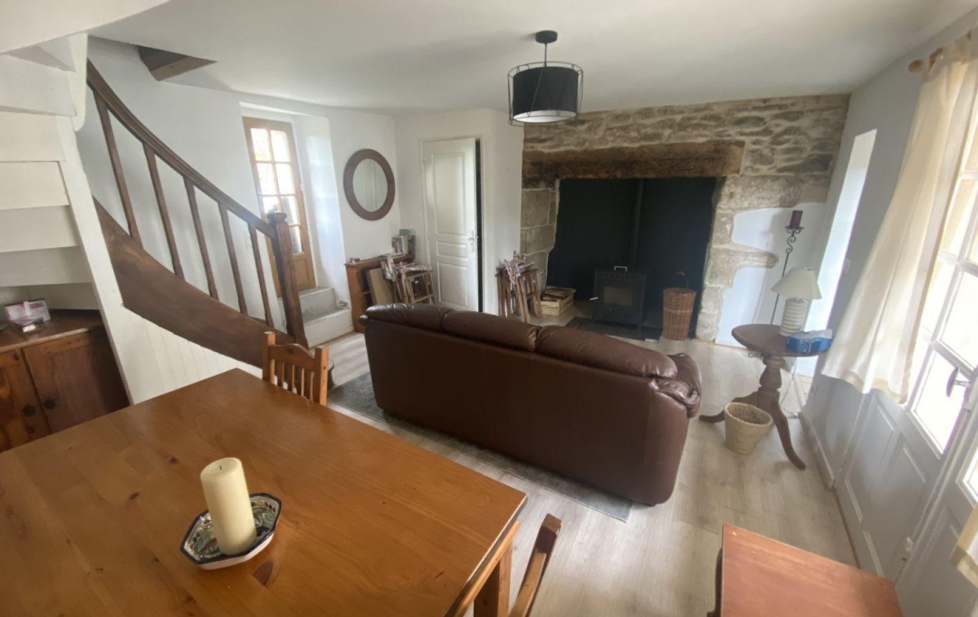 AGENCE DORDOGNE VALLEE : Maison / Villa | ARGENTAT (19400) | 60 m2 | 149 460 € 