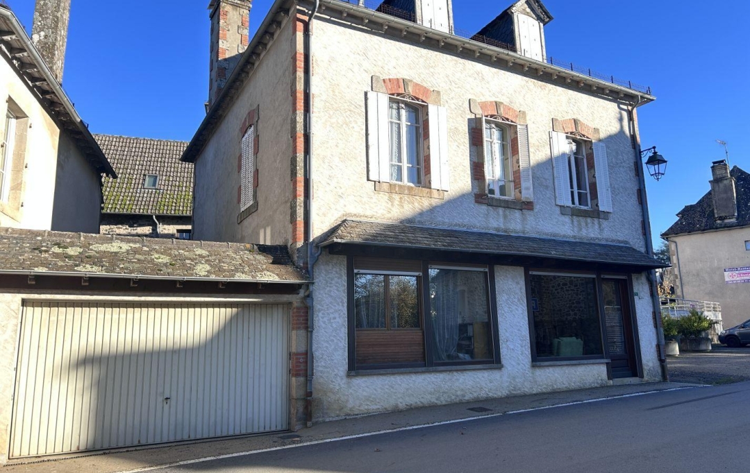 AGENCE DORDOGNE VALLEE : Maison / Villa | RILHAC-XAINTRIE (19220) | 157 m2 | 70 850 € 