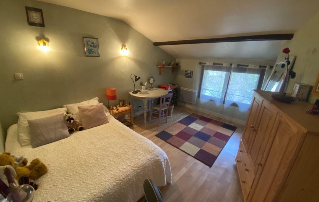 AGENCE DORDOGNE VALLEE : Maison / Villa | ARGENTAT-SUR-DORDOGNE (19400) | 160 m2 | 225 750 € 