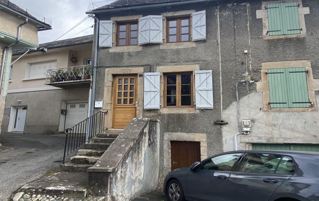 AGENCE DORDOGNE VALLEE : Maison / Villa | ARGENTAT (19400) | 44 m2 | 44 000 € 