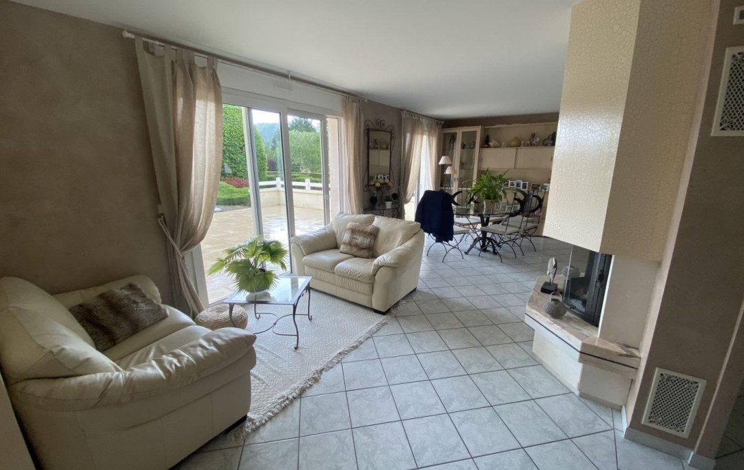 AGENCE DORDOGNE VALLEE : Maison / Villa | ARGENTAT (19400) | 190 m2 | 315 000 € 