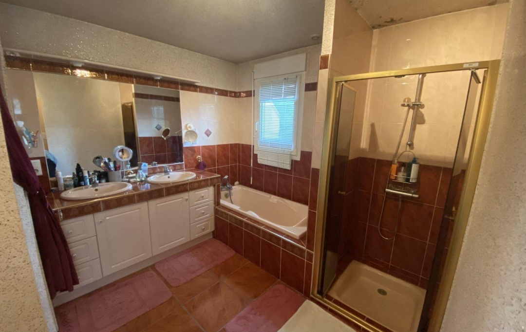 AGENCE DORDOGNE VALLEE : Maison / Villa | ARGENTAT (19400) | 190 m2 | 315 000 € 
