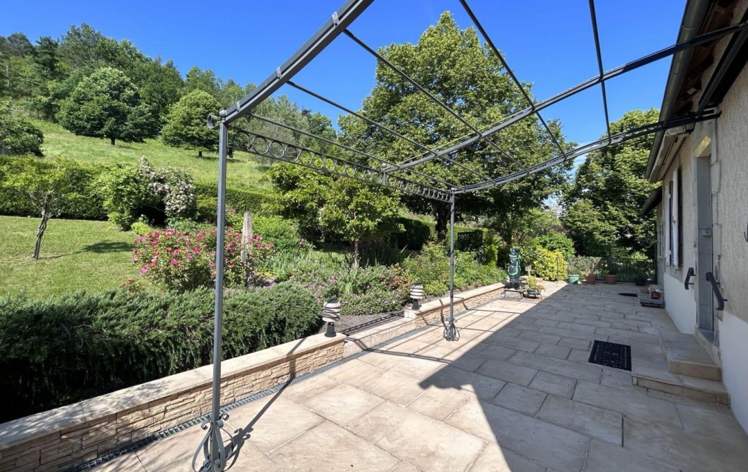 AGENCE DORDOGNE VALLEE : Maison / Villa | ARGENTAT (19400) | 140 m2 | 212 000 € 