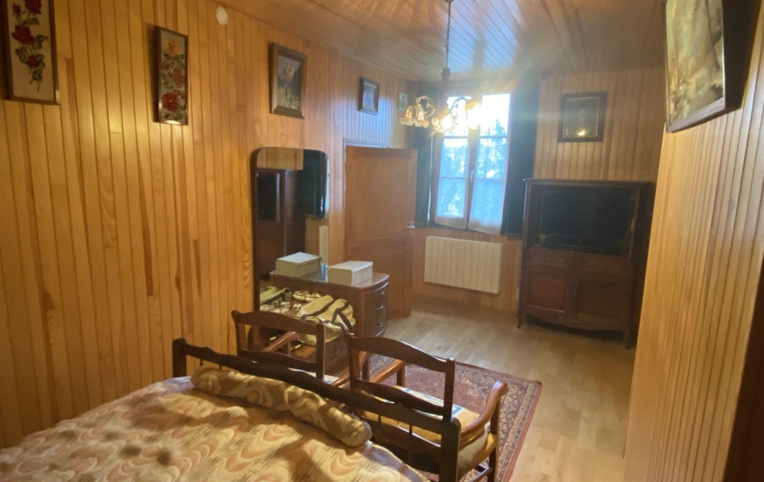 AGENCE DORDOGNE VALLEE : Maison / Villa | ARGENTAT (19400) | 117 m2 | 149 800 € 