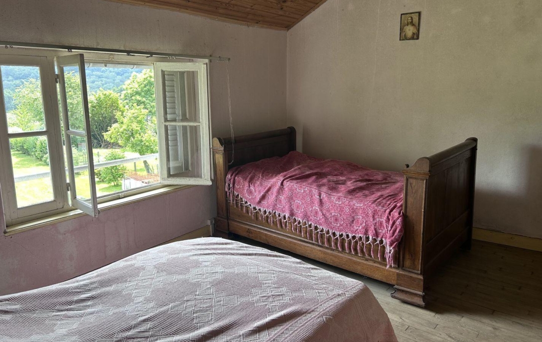 AGENCE DORDOGNE VALLEE : House | SERVIERES-LE-CHATEAU (19220) | 60 m2 | 67 580 € 