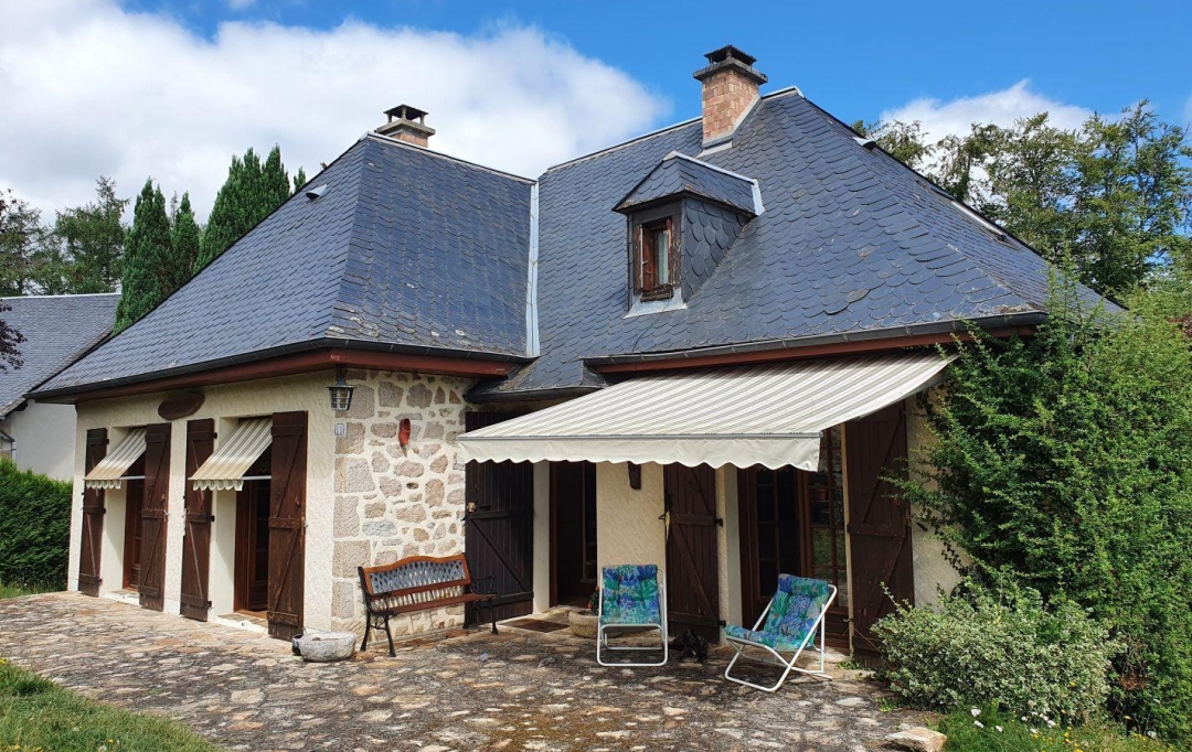 AGENCE DORDOGNE VALLEE : Maison / Villa | LA ROCHE-CANILLAC (19320) | 110 m2 | 128 400 € 