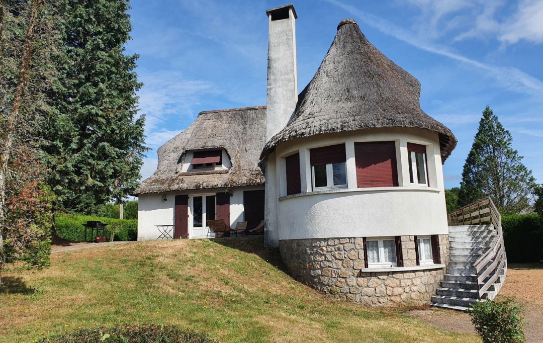 AGENCE DORDOGNE VALLEE : House | CORREZE (19800) | 205 m2 | 231 000 € 