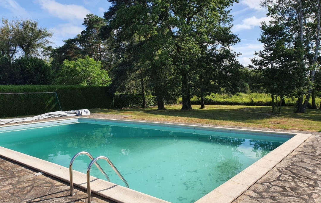 AGENCE DORDOGNE VALLEE : Maison / Villa | CORREZE (19800) | 205 m2 | 190 800 € 