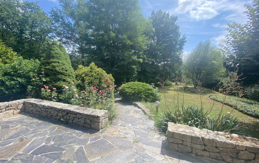 AGENCE DORDOGNE VALLEE : Maison / Villa | ARGENTAT (19400) | 175 m2 | 369 000 € 