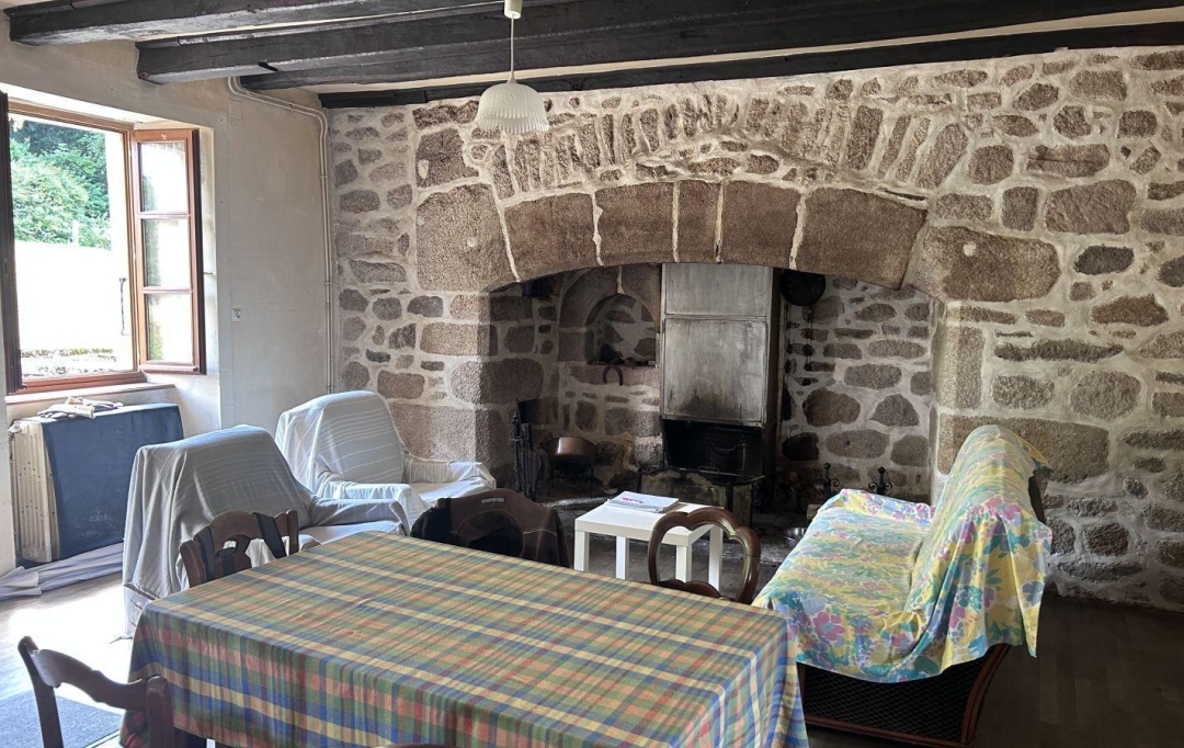 AGENCE DORDOGNE VALLEE : Maison / Villa | AURIAC (19220) | 70 m2 | 97 800 € 