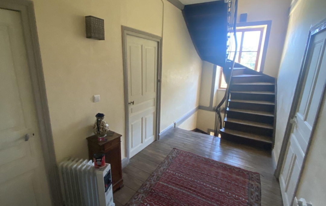 AGENCE DORDOGNE VALLEE : House | SAINT-PRIVAT (19220) | 150 m2 | 139 000 € 