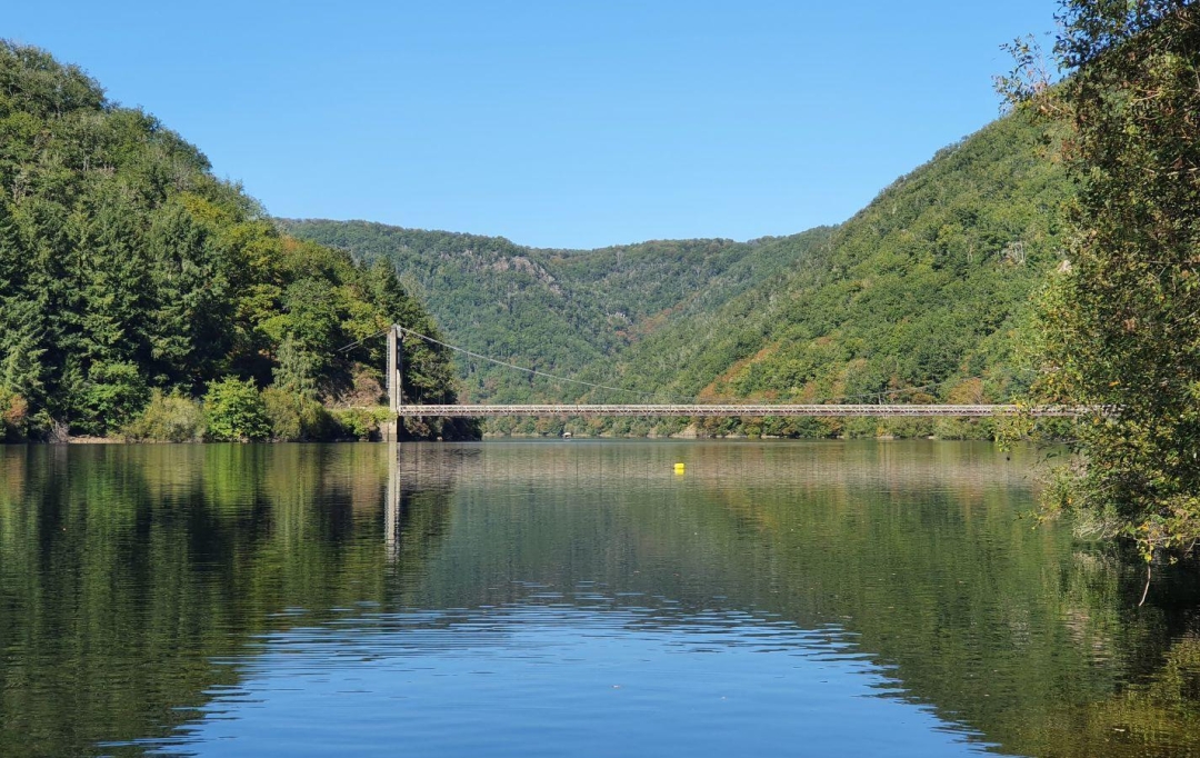 AGENCE DORDOGNE VALLEE : Domaines / Propriétés | SAINT-MERD-DE-LAPLEAU (19320) | 438 m2 | 278 250 € 