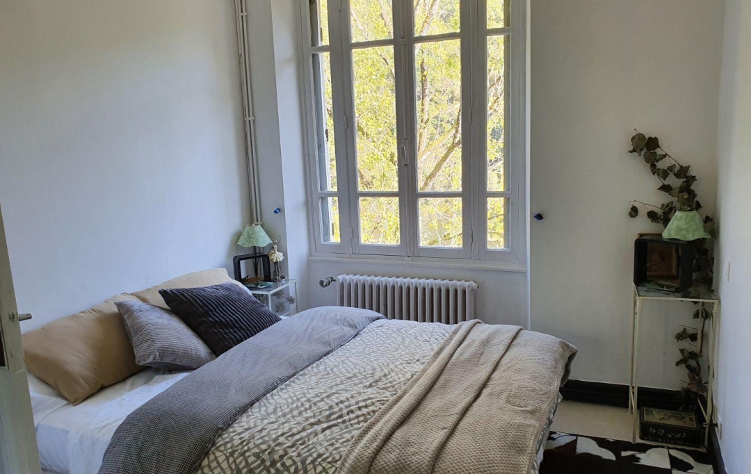 AGENCE DORDOGNE VALLEE : Domaines / Propriétés | SAINT-MERD-DE-LAPLEAU (19320) | 438 m2 | 278 250 € 