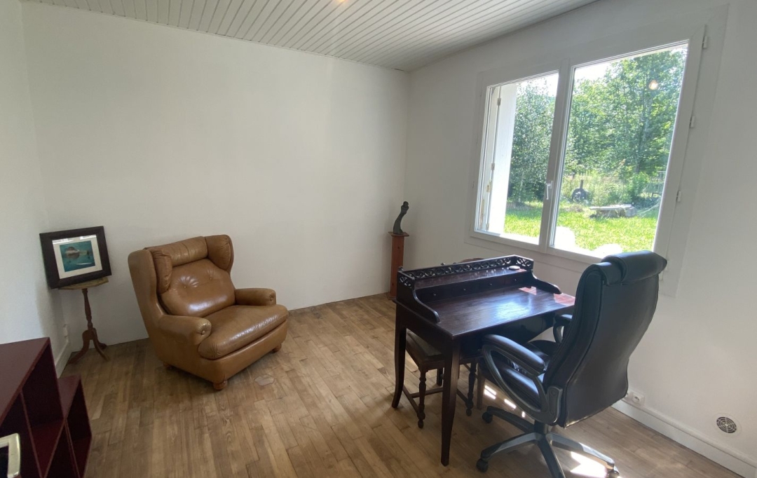 AGENCE DORDOGNE VALLEE : House | ARGENTAT-SUR-DORDOGNE (19400) | 122 m2 | 201 000 € 