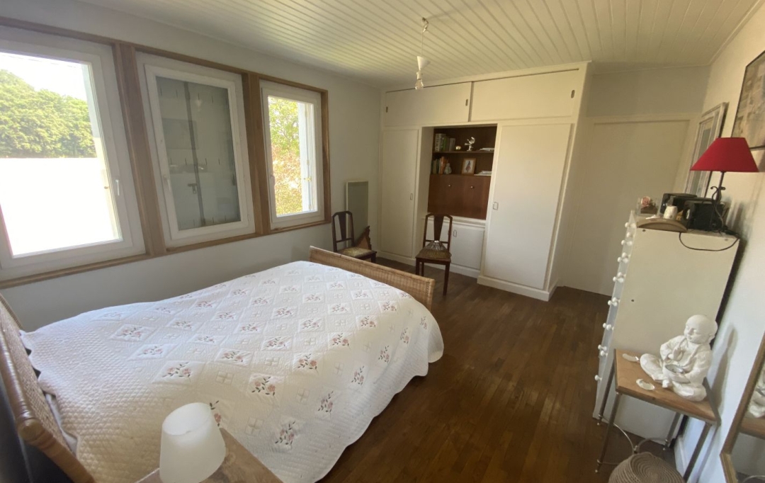 AGENCE DORDOGNE VALLEE : House | ARGENTAT-SUR-DORDOGNE (19400) | 122 m2 | 201 000 € 