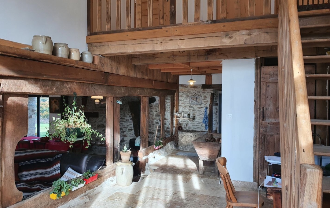 AGENCE DORDOGNE VALLEE : Maison / Villa | LE LONZAC (19470) | 205 m2 | 241 500 € 