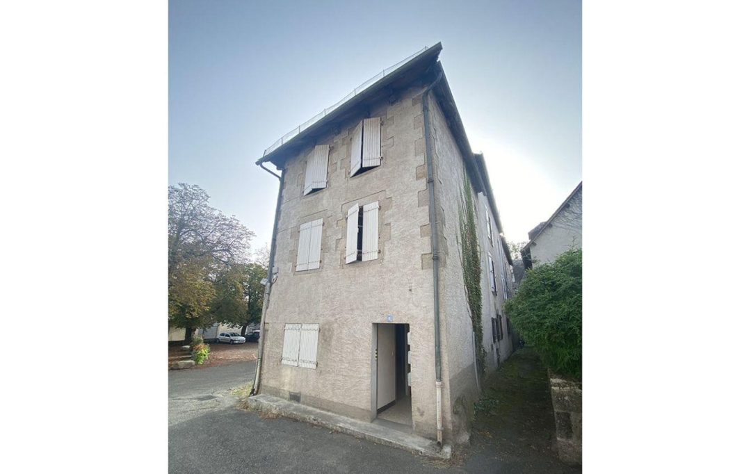 AGENCE DORDOGNE VALLEE : Immeuble | ARGENTAT-SUR-DORDOGNE (19400) | 75 m2 | 56 000 € 