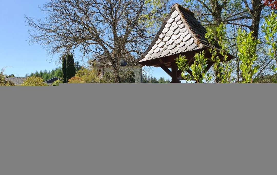 AGENCE DORDOGNE VALLEE : House | AURIAC (19220) | 105 m2 | 245 000 € 