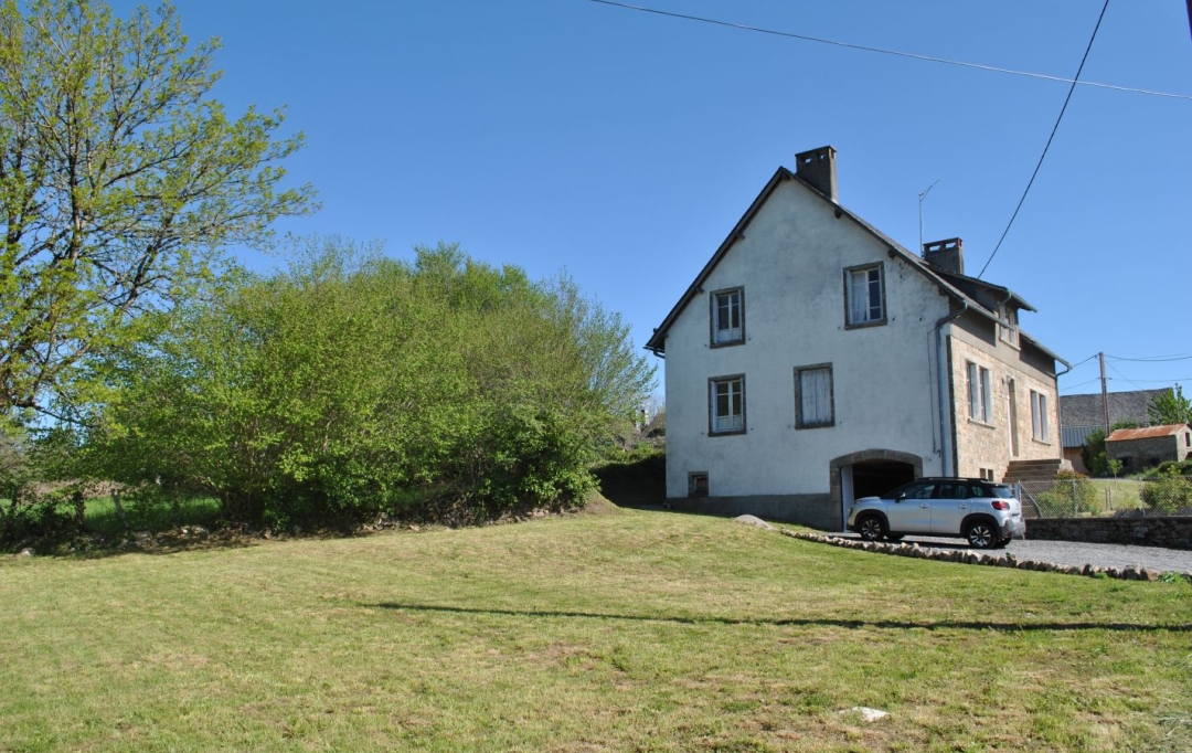AGENCE DORDOGNE VALLEE : House | SEXCLES (19430) | 189 m2 | 171 200 € 