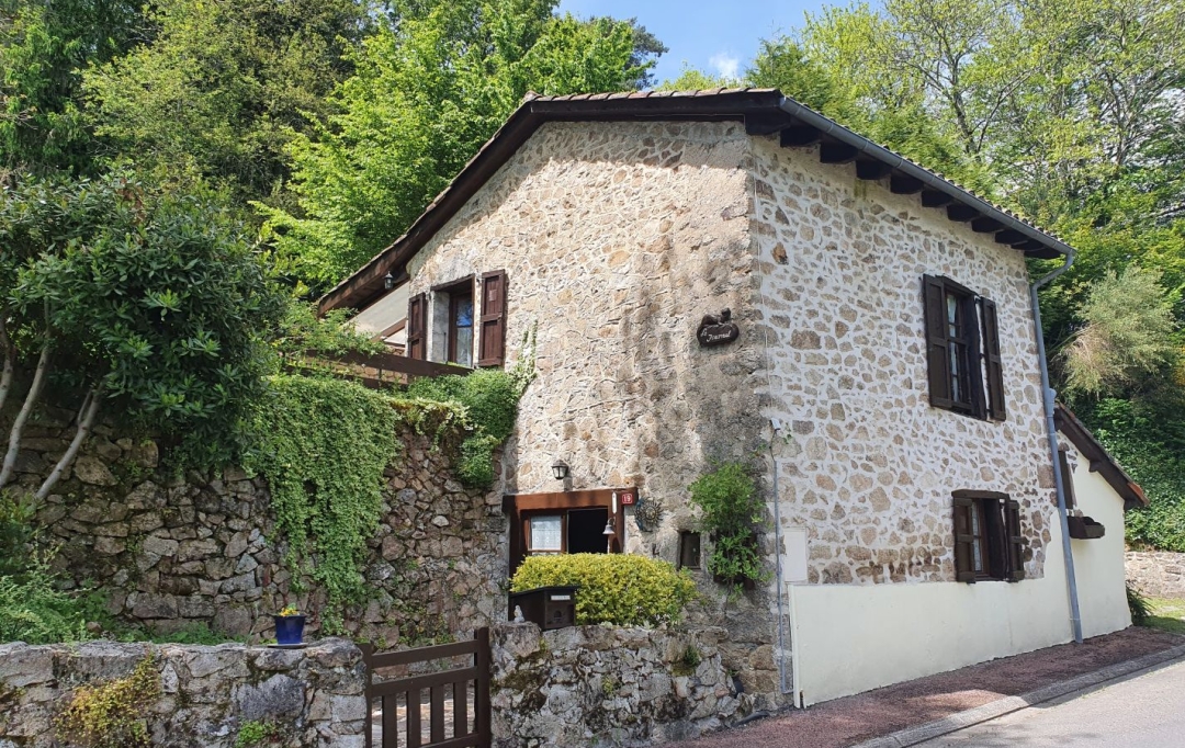 AGENCE DORDOGNE VALLEE : Maison / Villa | SAINT-CIRGUES-LA-LOUTRE (19220) | 55 m2 | 73 000 € 