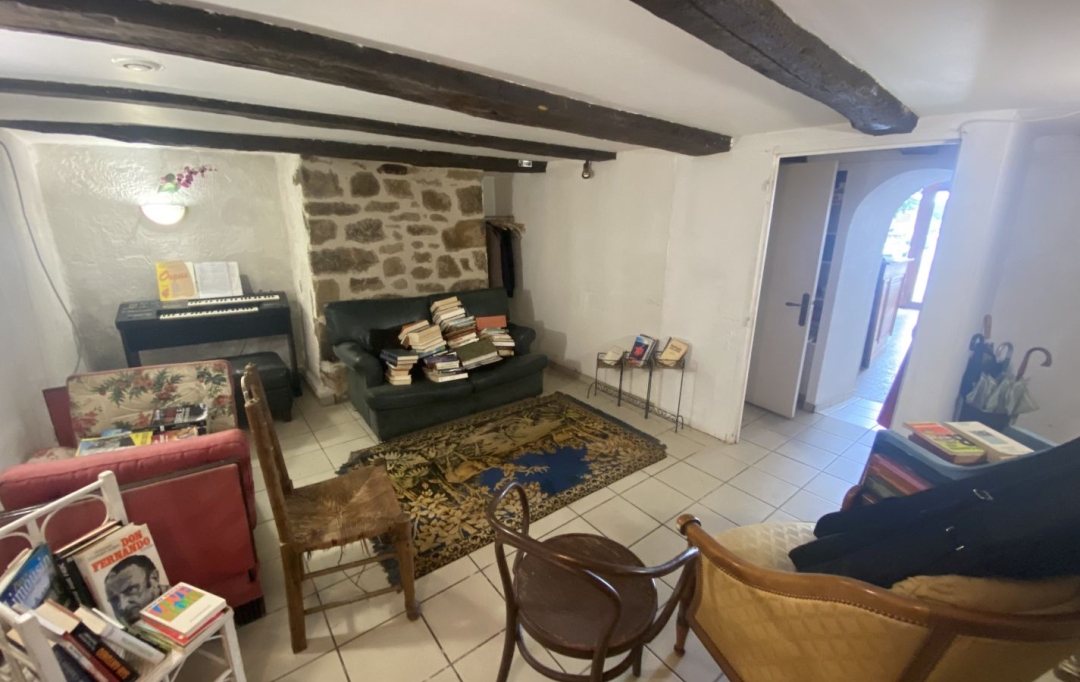 AGENCE DORDOGNE VALLEE : Maison / Villa | SAINT-MARTIN-LA-MEANNE (19320) | 207 m2 | 91 800 € 