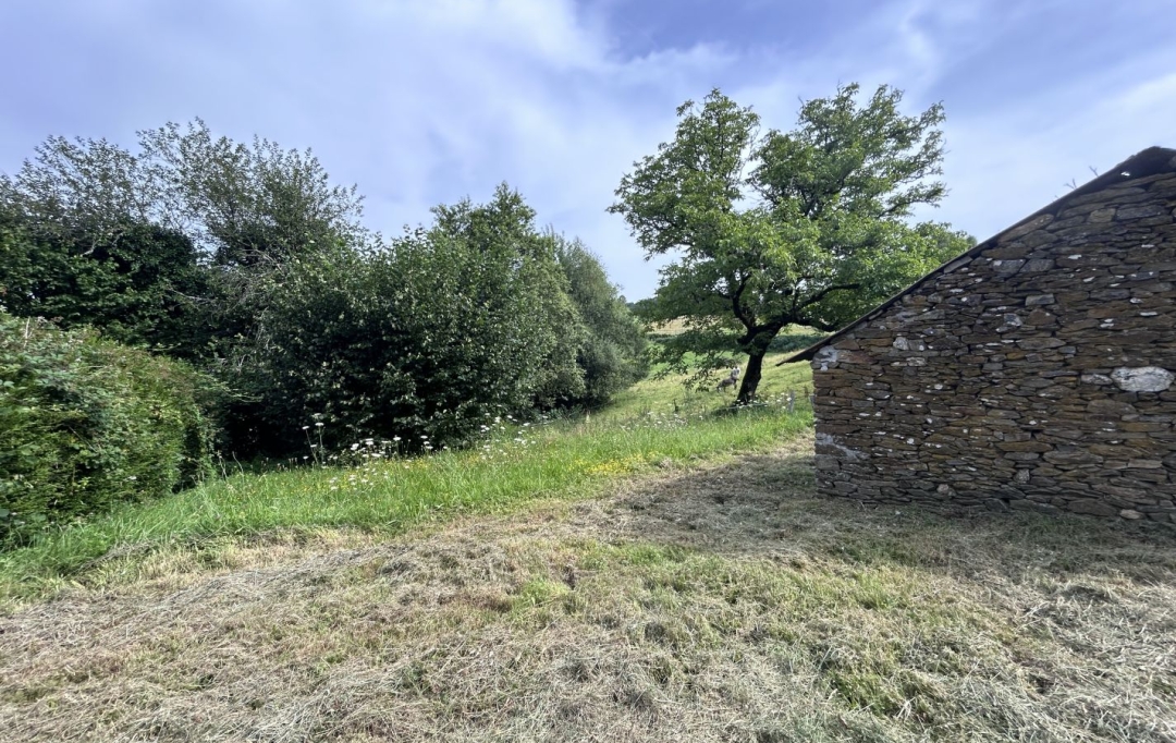 AGENCE DORDOGNE VALLEE : House | SAINT-MERD-DE-LAPLEAU (19320) | 34 m2 | 49 500 € 