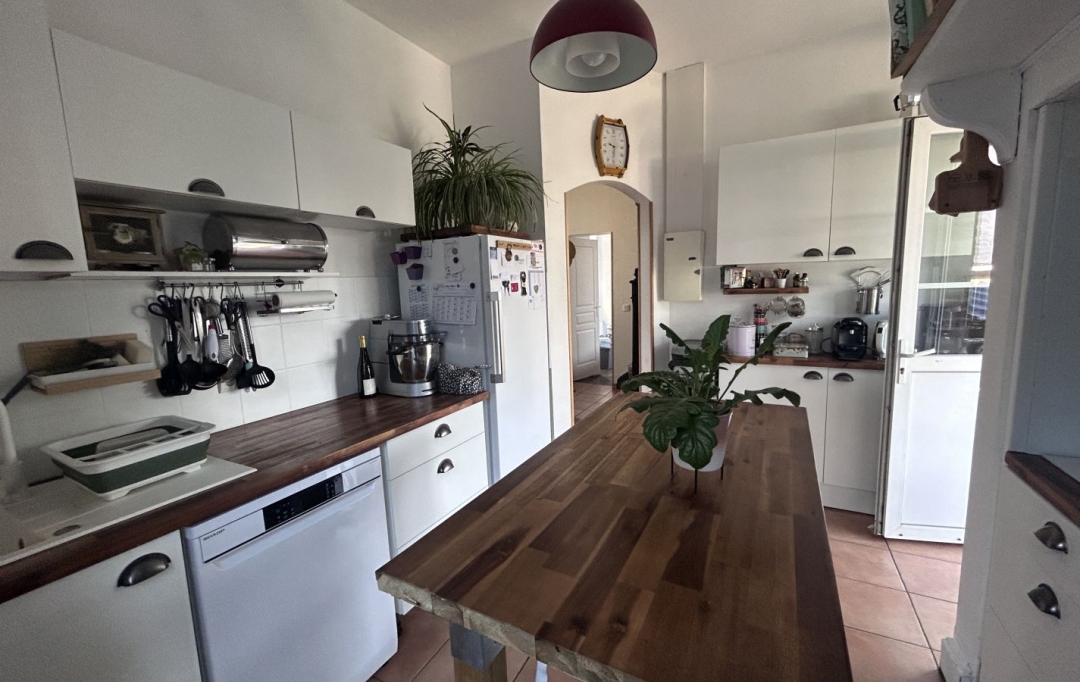 AGENCE DORDOGNE VALLEE : Maison / Villa | ARGENTAT-SUR-DORDOGNE (19400) | 112 m2 | 168 000 € 