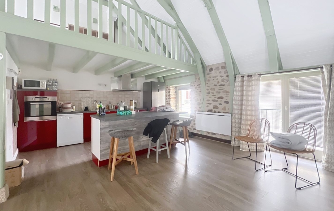 AGENCE DORDOGNE VALLEE : Building | ARGENTAT-SUR-DORDOGNE (19400) | 112 m2 | 141 000 € 