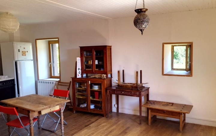 AGENCE DORDOGNE VALLEE : Appartement | LAROQUEBROU (15150) | 62 m2 | 44 000 € 